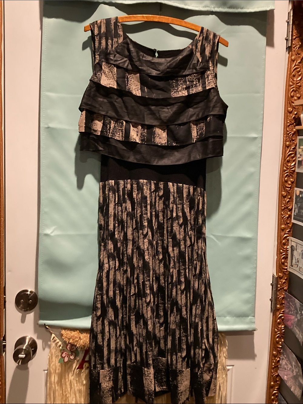 BCBGMaxAzria Black and Gray Tiered Midi Dress